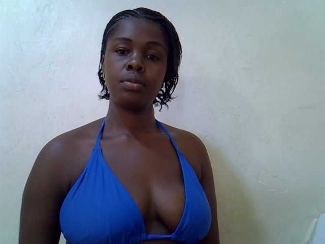 pretty-kimmy live cam on BongaCams
