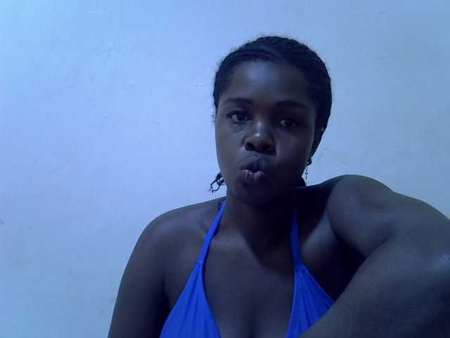 pretty-kimmy live cam on BongaCams