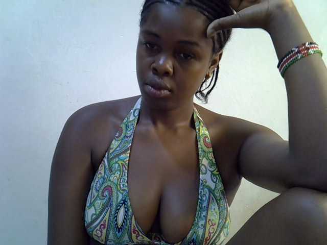pretty-kimmy, en vivo ahora en BongaCams