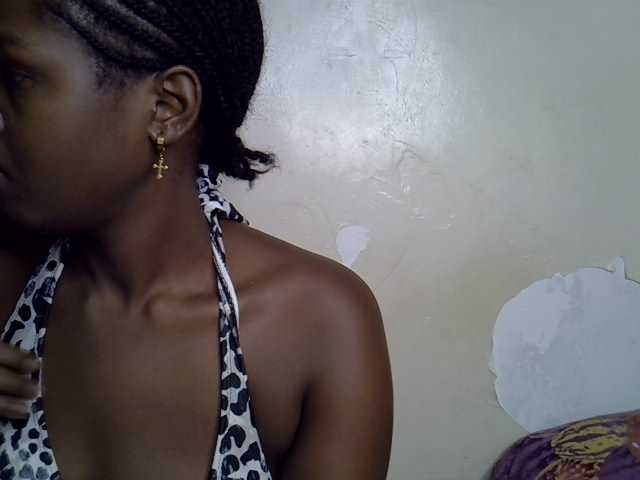pretty-kimmy live cam on BongaCams