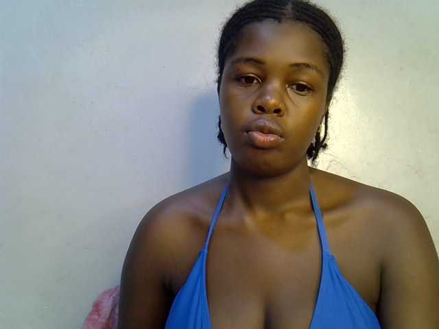 pretty-kimmy live cam on BongaCams
