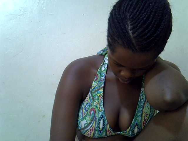 pretty-kimmy live cam on BongaCams