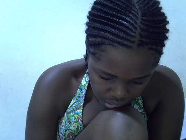 pretty-kimmy live cam on BongaCams