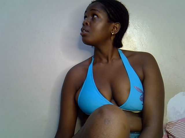 pretty-kimmy live cam on BongaCams
