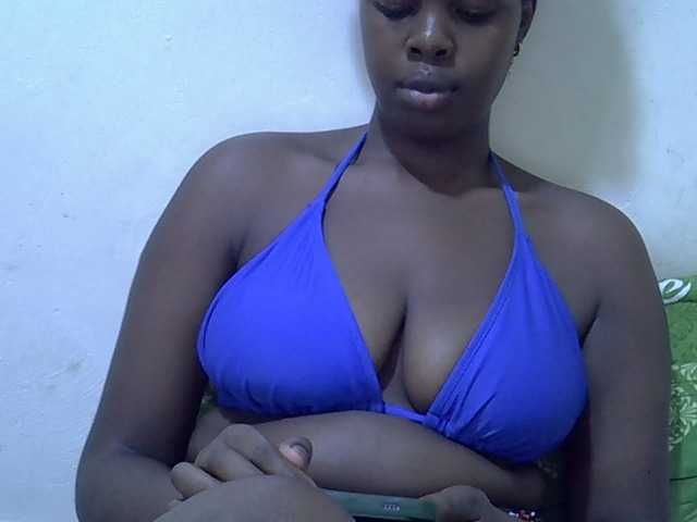 pretty-kimmy live cam on BongaCams