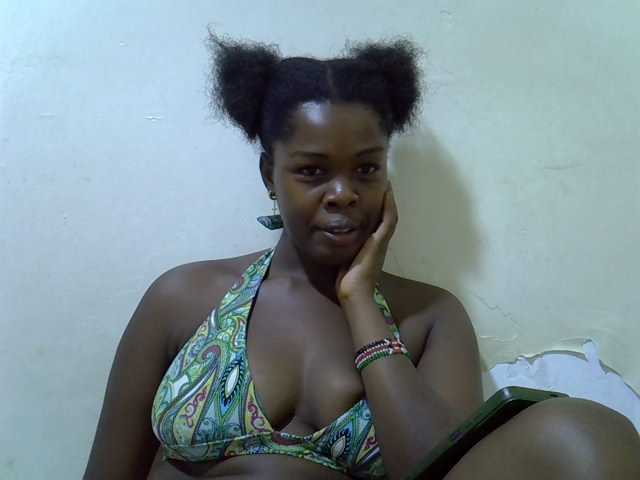 pretty-kimmy live cam on BongaCams