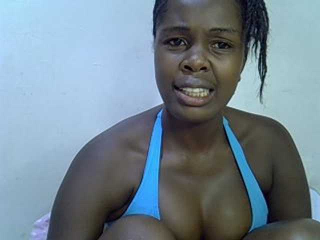 pretty-kimmy live cam on BongaCams