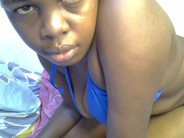 pretty-kimmy live cam on BongaCams