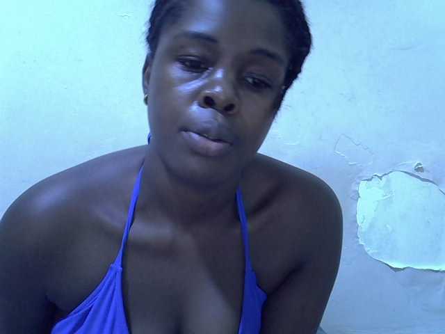 pretty-kimmy live cam on BongaCams