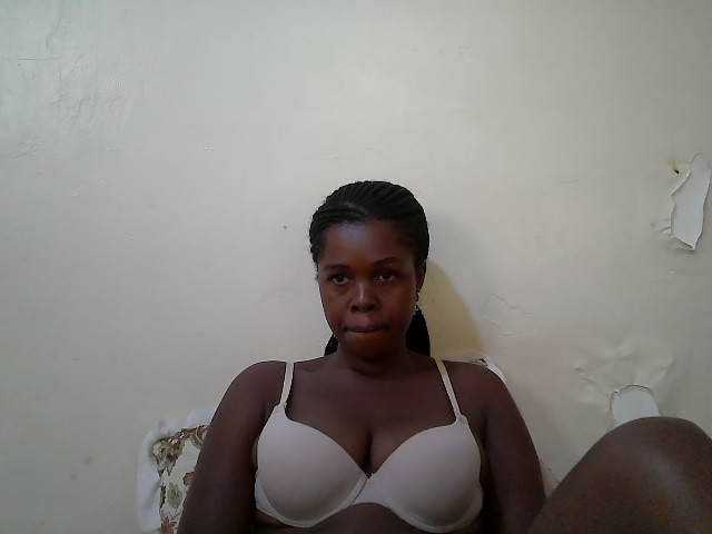 pretty-kimmy live cam on BongaCams