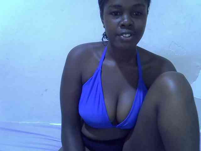 Model: pretty-kimmy
