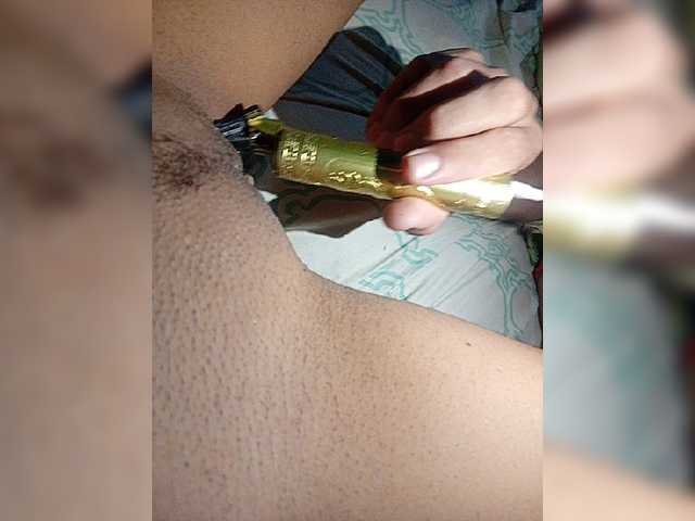 Sumisakir live cam on BongaCams