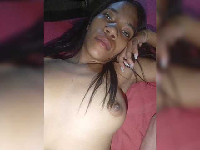 Sumisakir live cam on BongaCams