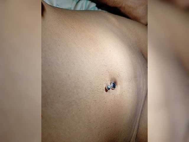 Sumisakir live cam on BongaCams