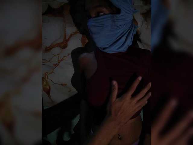 Sumisakir live cam on BongaCams