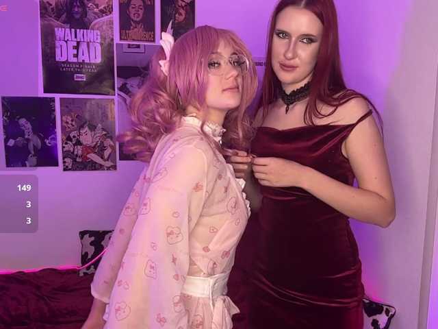 Lana-and-Jana