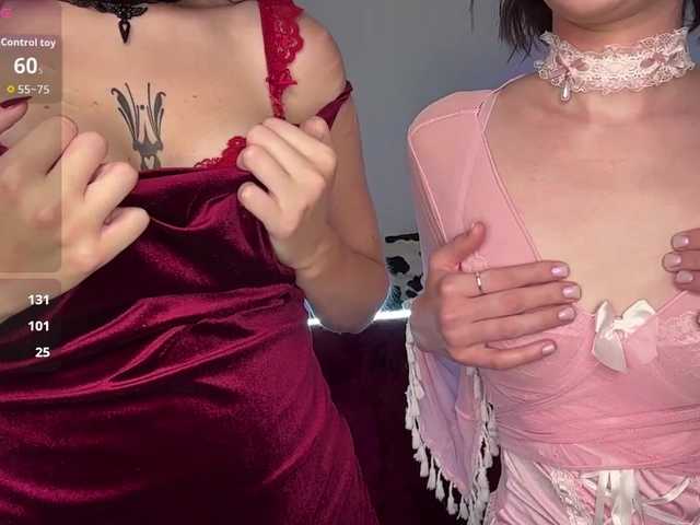 Lana-and-Jana