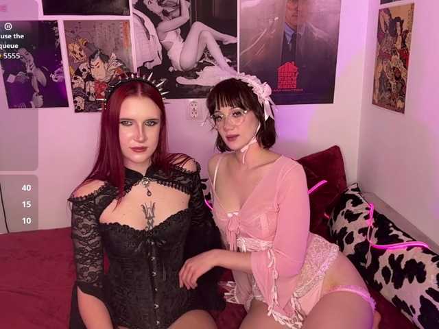 Lana-and-Jana