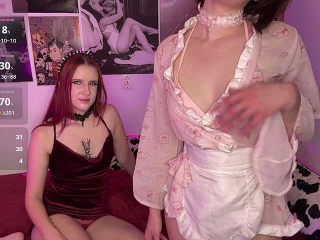Lana-and-Jana