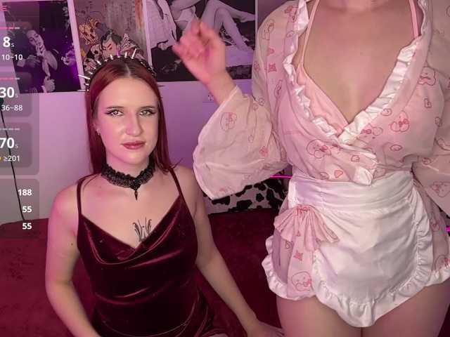 Lana-and-Jana