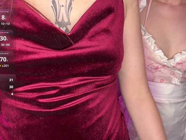 Lana-and-Jana
