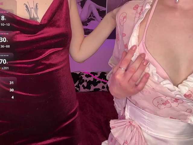 Lana-and-Jana