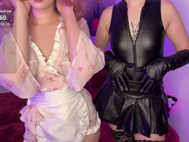 Model: Lana-and-Jana
