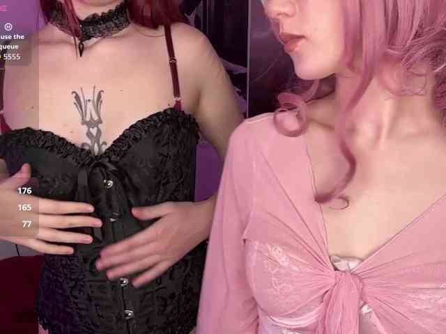 Lana-and-Jana Live Webcam on BongaCams