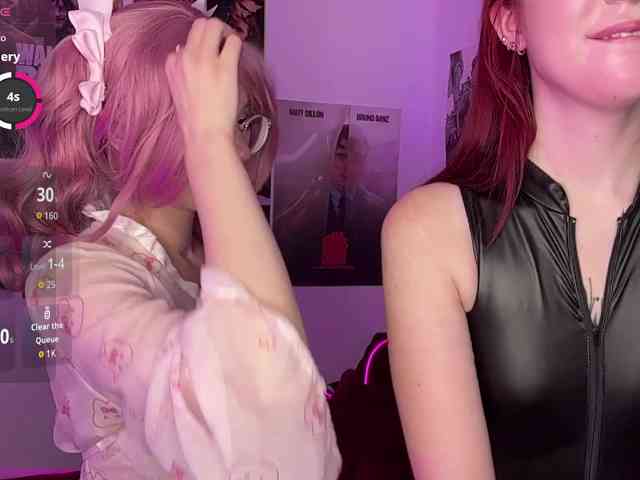 Lana-and-Jana webcam