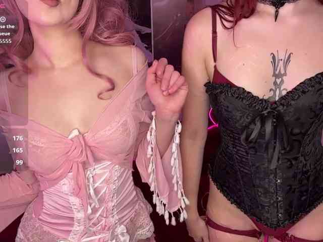 Lana-and-Jana Lana-and-Jana