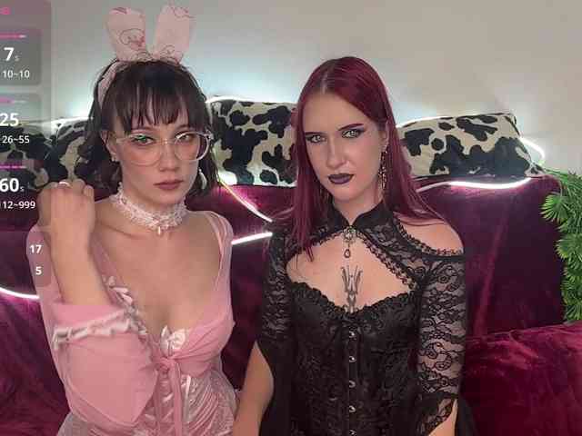 Lana-and-Jana