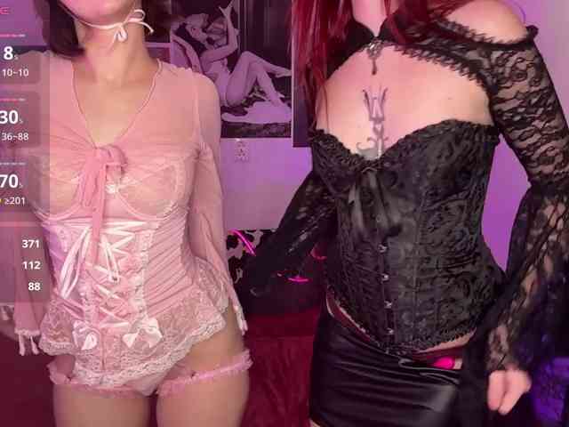 Lana-and-Jana