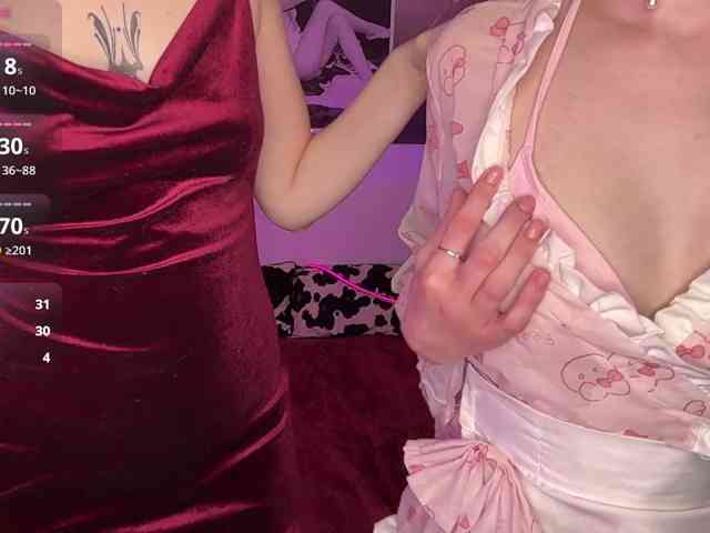 Lana-and-Jana