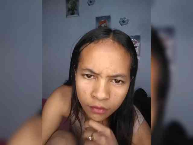 Sarah-71
