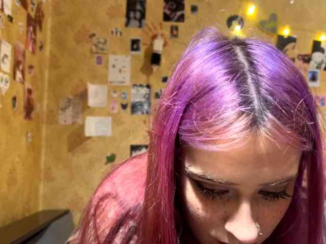 Modèle: LoganMarcano