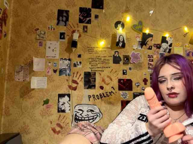 LoganMarcano's webcam live show