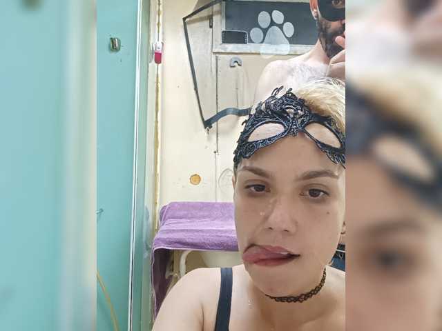 go to chat with LunaYDiegoHot
