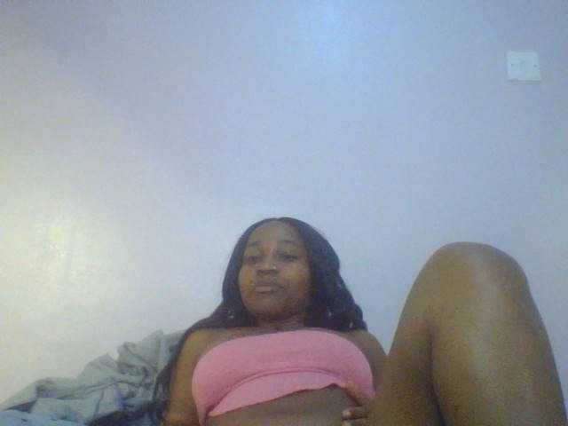 Evee live cam on BongaCams