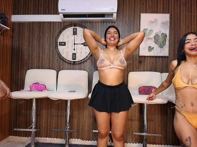 LatinsSquirting live cam on BongaCams