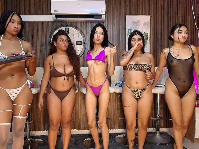 LatinsSquirting live cam on BongaCams