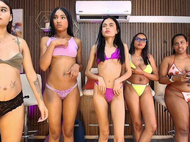 LatinsSquirting live cam on BongaCams