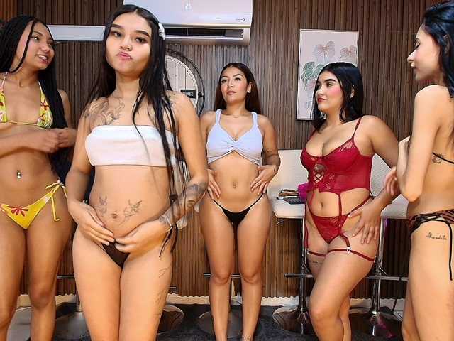 LatinsSquirting live cam on BongaCams