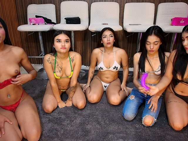 LatinsSquirting