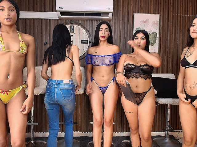 LatinsSquirting live cam on BongaCams