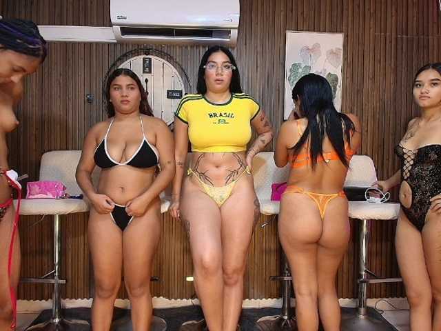 LatinsSquirting