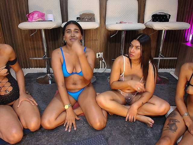 LatinsSquirting