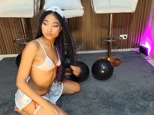 LatinsSquirting live cam on BongaCams