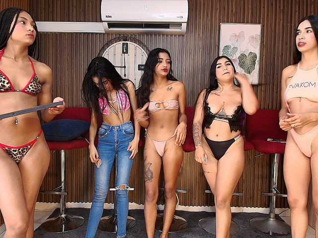 LatinsSquirting live cam on BongaCams