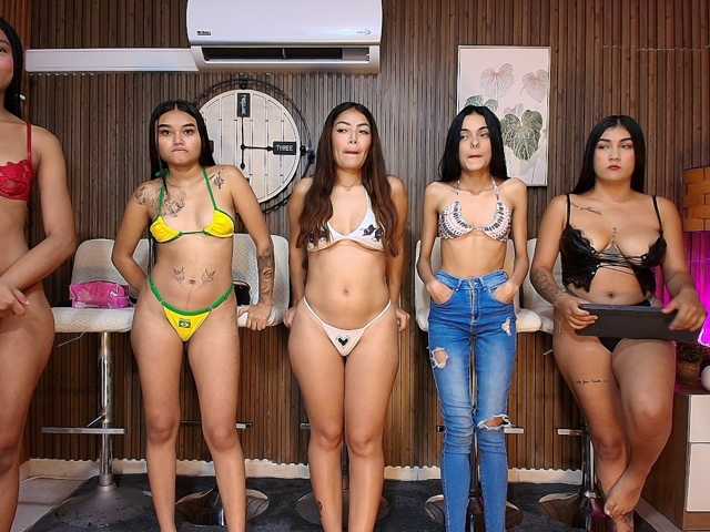 LatinsSquirting live cam on BongaCams