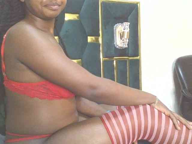 NastyNovalie webcam